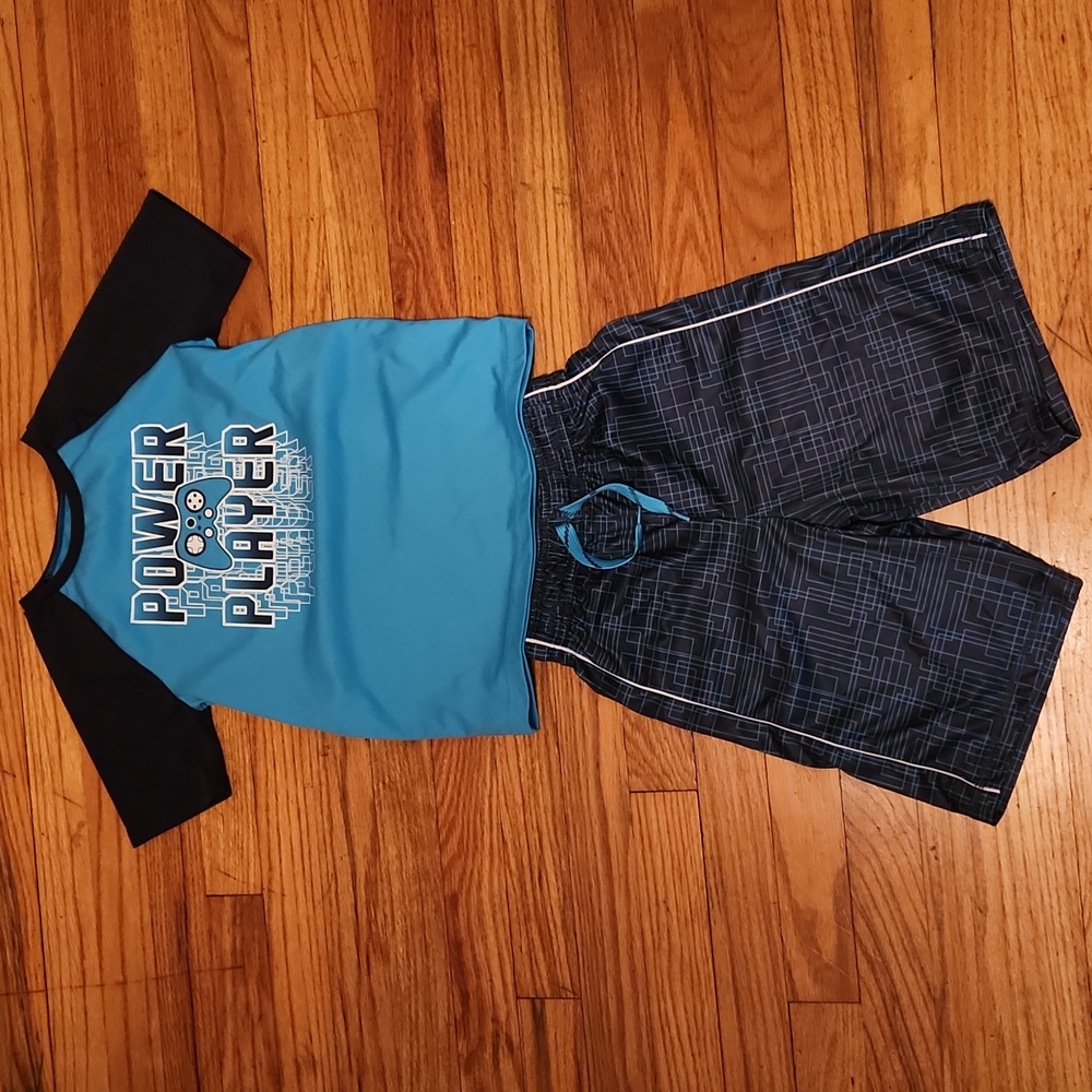 EUC boys Jumping Beans dri fit short sleeve shirt and shorts set size 7 blue